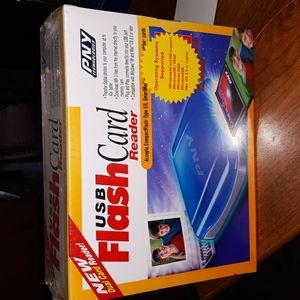Nwt Factory Sealed USB Flash Card Reader (SKU S4 )
